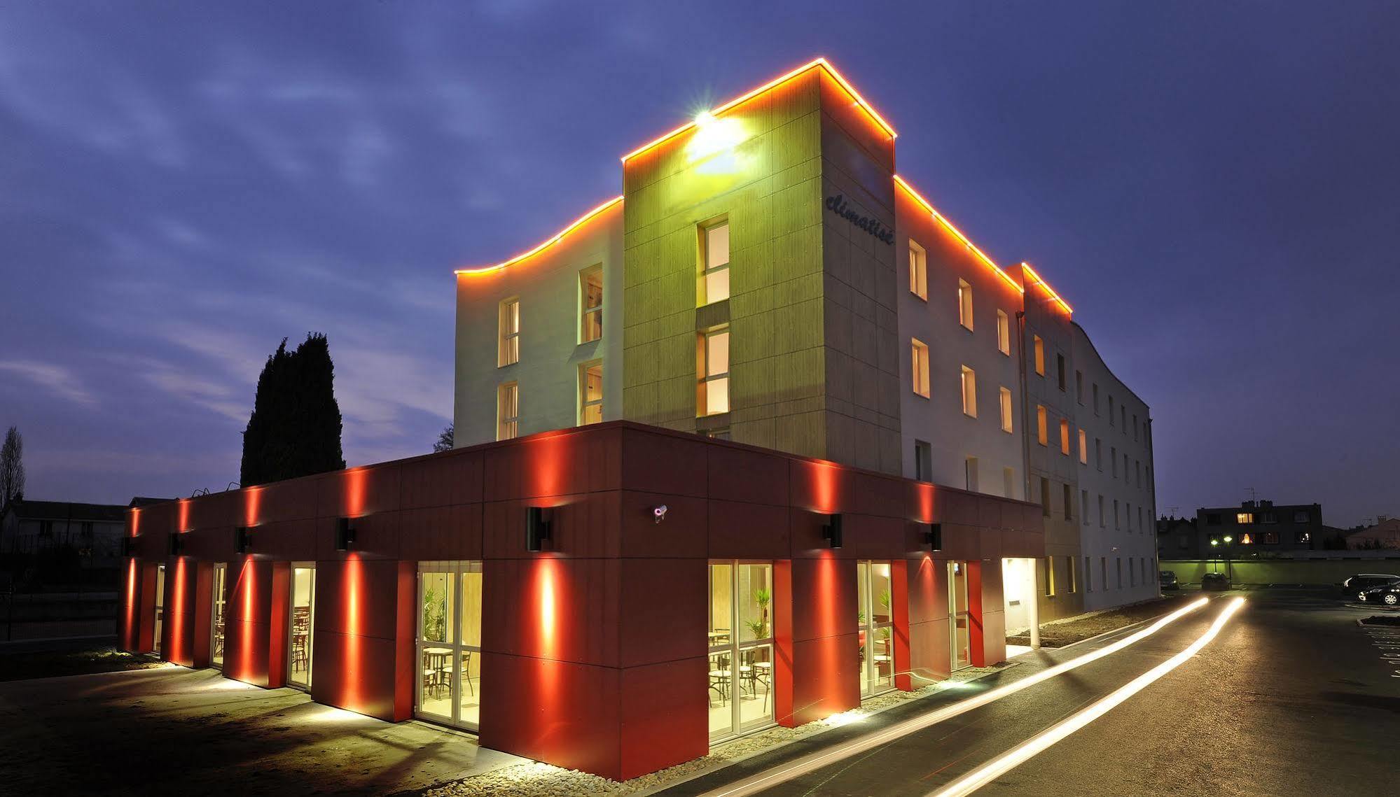 Hotel Clermont Estaing Eksteriør bilde
